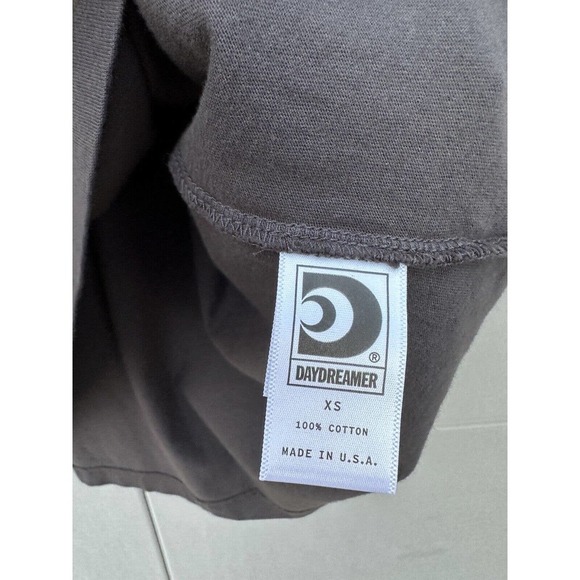 Daydreamer Sun Records X Elvis Merch Graphic Band Tee Black Xsmall NWOT - Picture 9 of 14